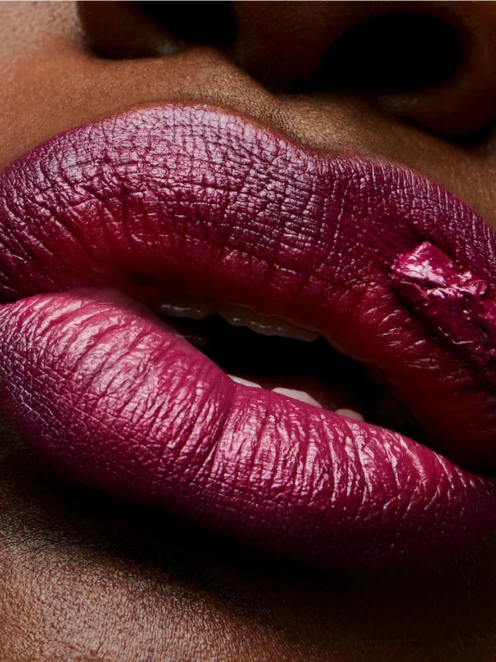 MAC Satin Lipstick - Rebel